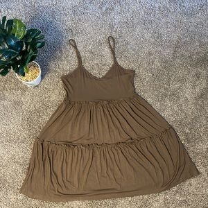 Size : Medium